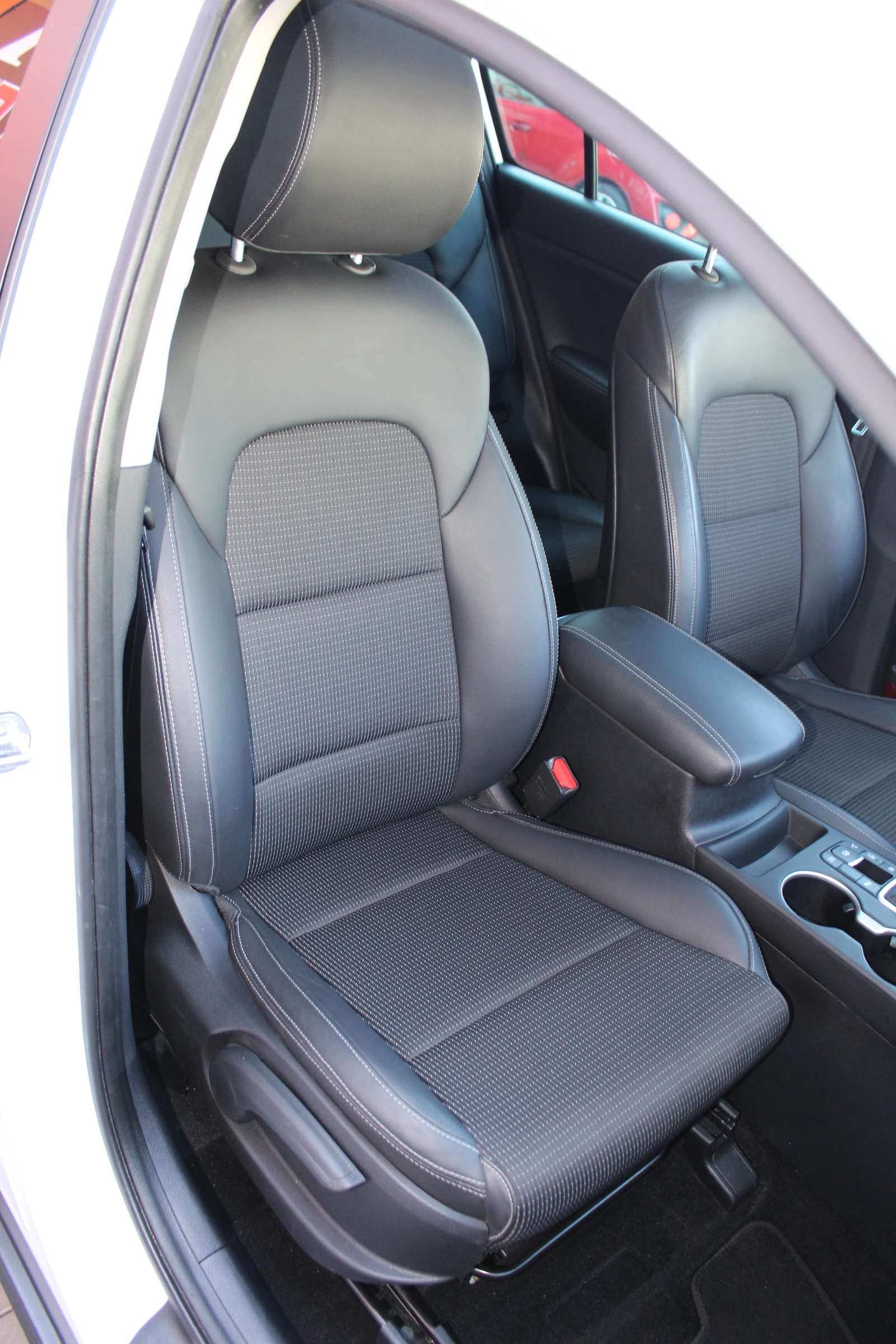 Kia Sportage 1.7D 95� | Mobile.bg � ����������� 8