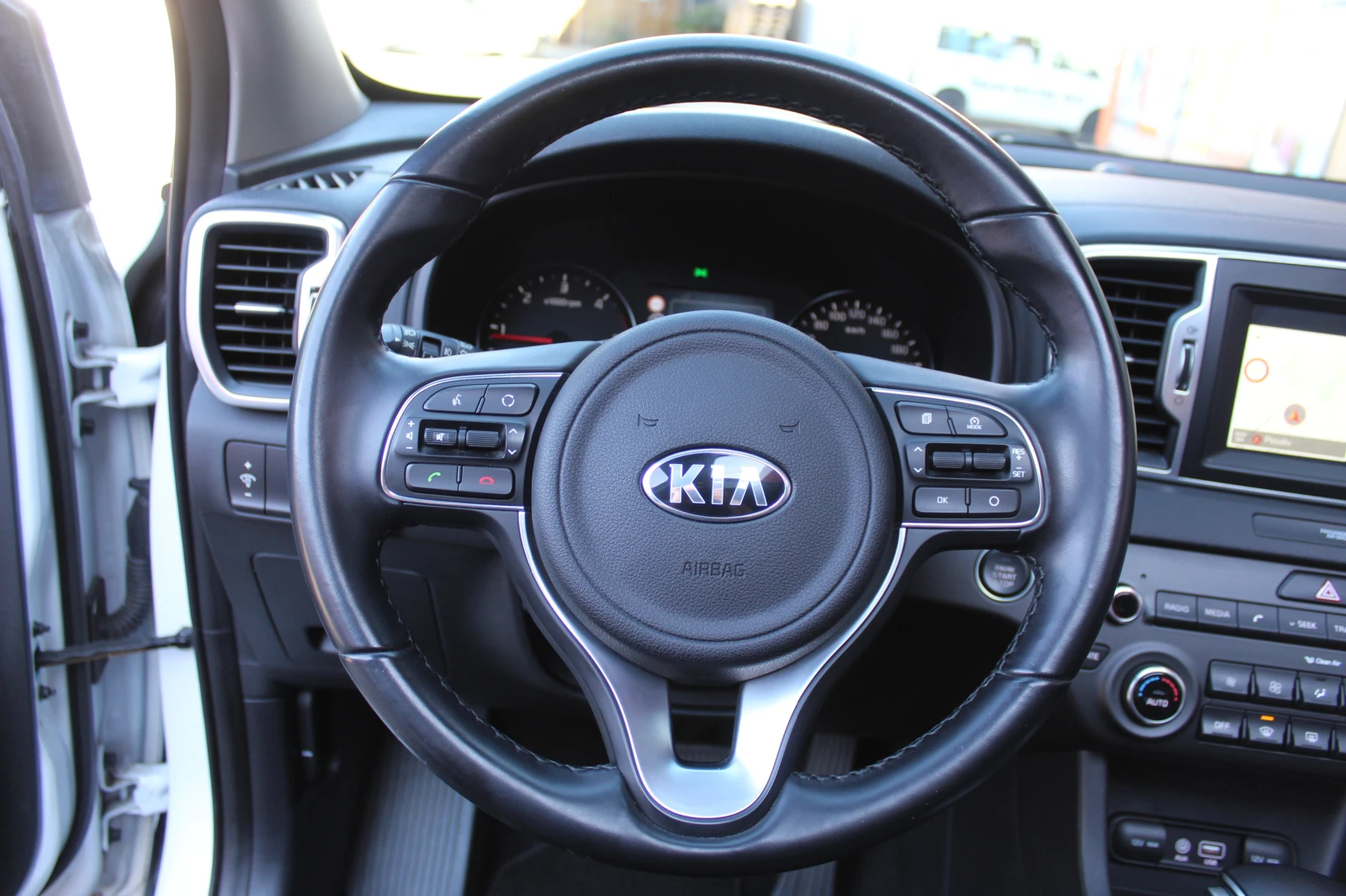 Kia Sportage 1.7D 95� | Mobile.bg � ����������� 14