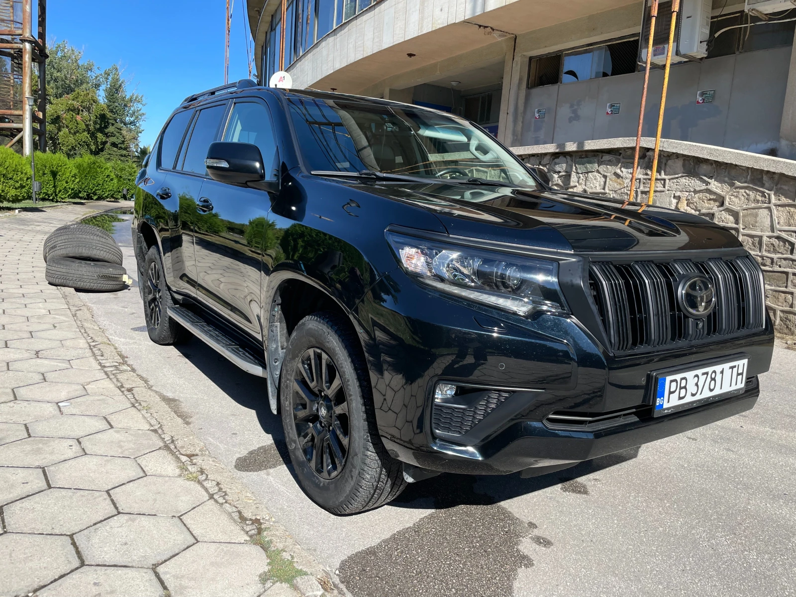 Toyota Land cruiser Black Edition, снимка 4 - Автомобили и джипове - 56310149