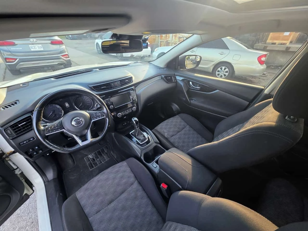 Nissan Qashqai * AWD CVT * CARFAX * ������� * KEYLESS *  | Mobile.bg � ����������� 15