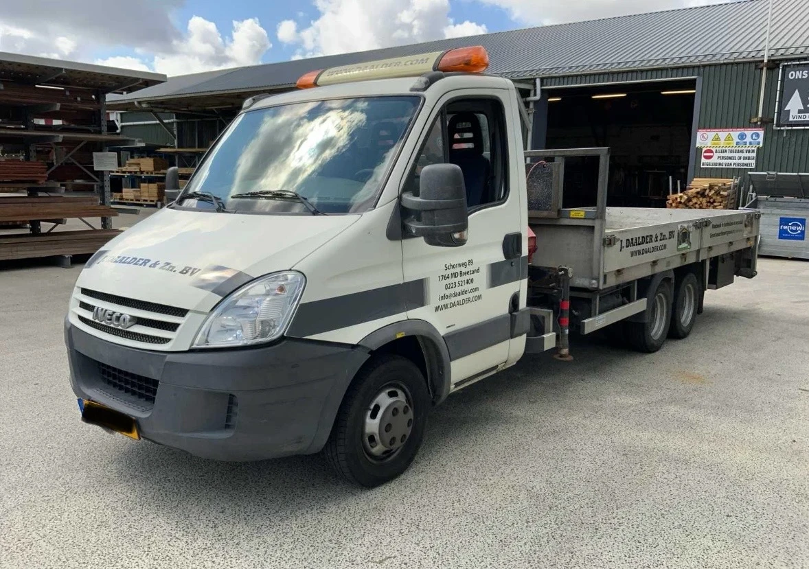 Iveco Daily 40C15/T 3.0 16V КРАН HMF - изображение 2