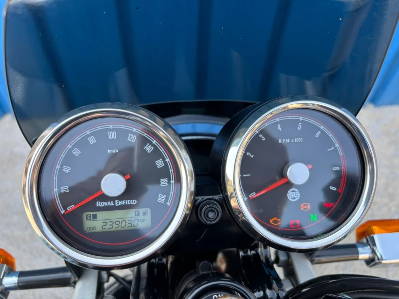 Royal Enfield Interceptor 650, снимка 8 - Мотоциклети и мототехника - 51420589