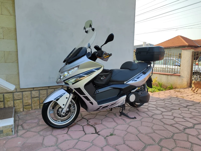 Kymco Xciting 500, снимка 4 - Мотоциклети и мототехника - 52255461