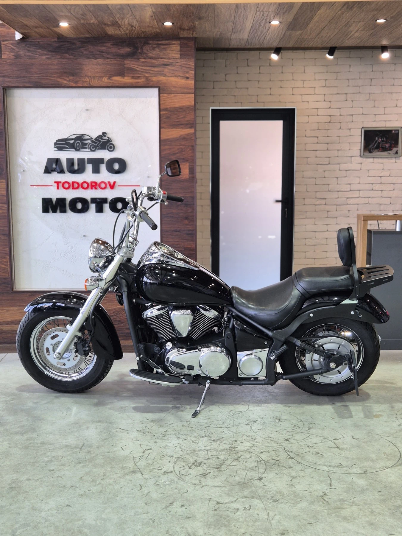 Kawasaki Vulcan VN 900i CLASSIC!! A2!! ТОП! Нов внос от ШВЕЙЦАРИЯ!, снимка 4 - Мотоциклети и мототехника - 55642333