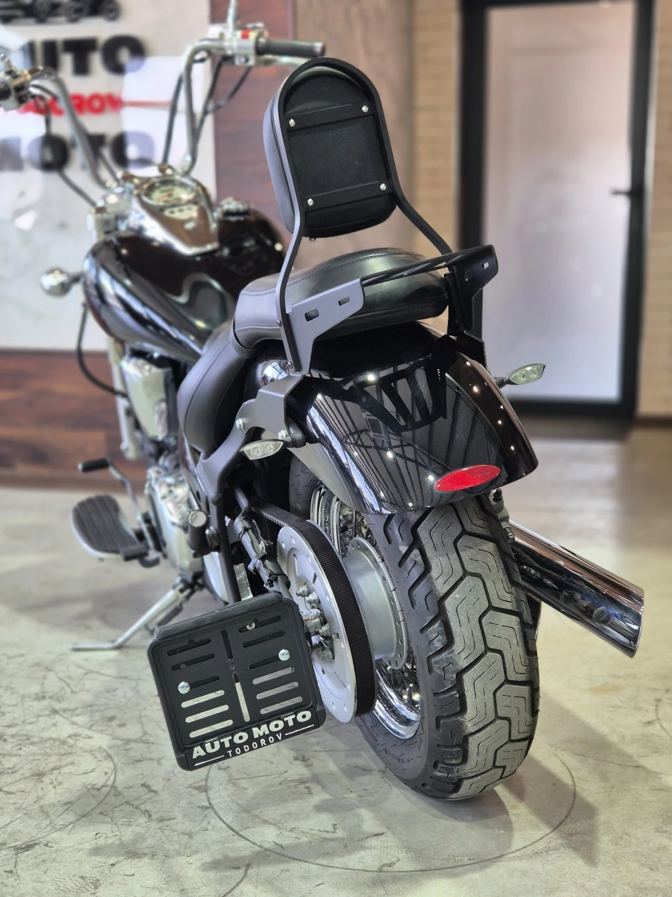 Kawasaki Vulcan VN 900i CLASSIC!! A2!! ТОП! Нов внос от ШВЕЙЦАРИЯ!, снимка 6 - Мотоциклети и мототехника - 55642333