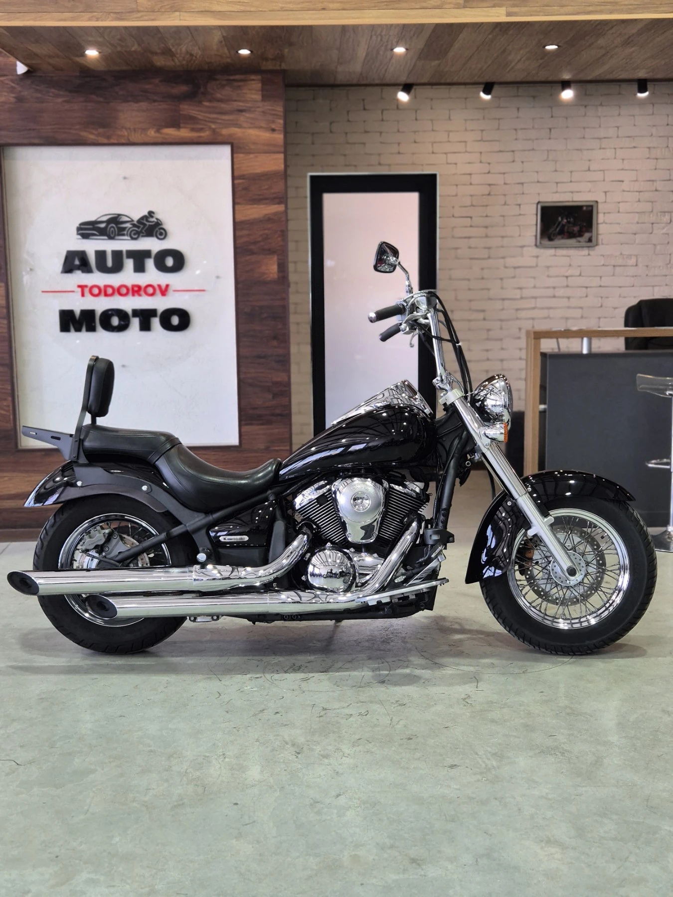 Kawasaki Vulcan VN 900i CLASSIC!! A2!! ТОП! Нов внос от ШВЕЙЦАРИЯ!, снимка 8 - Мотоциклети и мототехника - 55642333