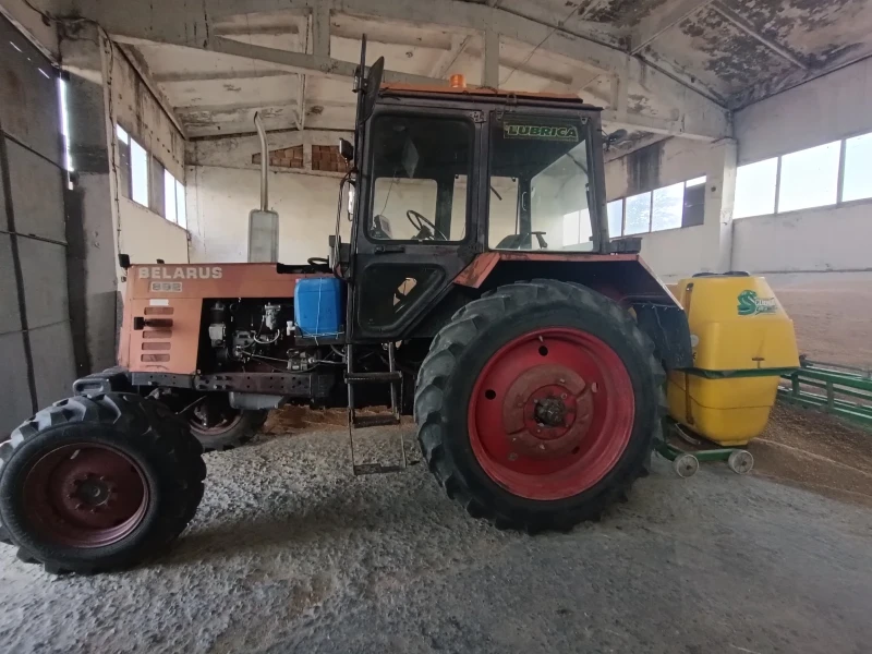 Трактор Беларус 892