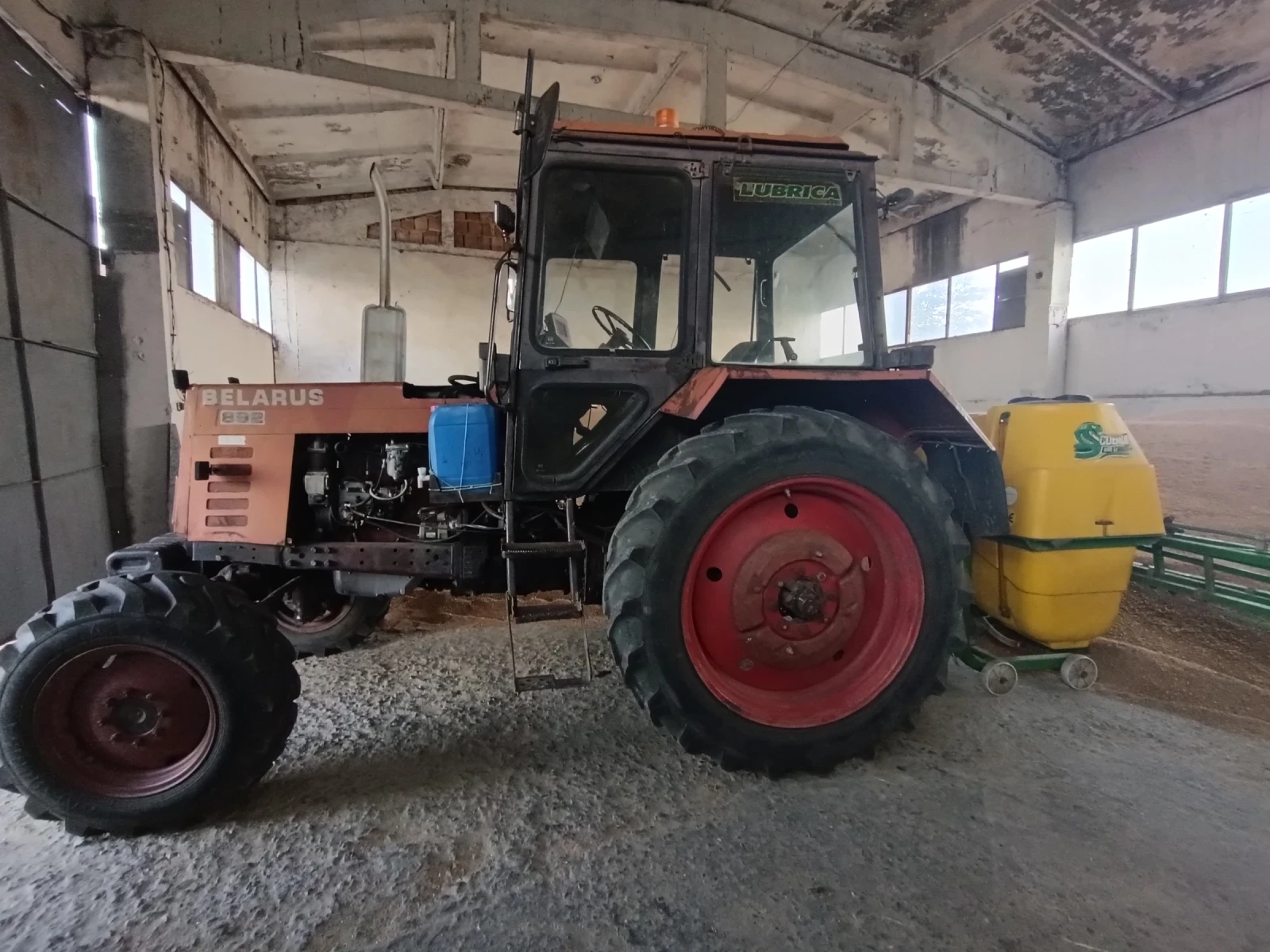 ������� ������� 892 | Mobile.bg � ����������� 1