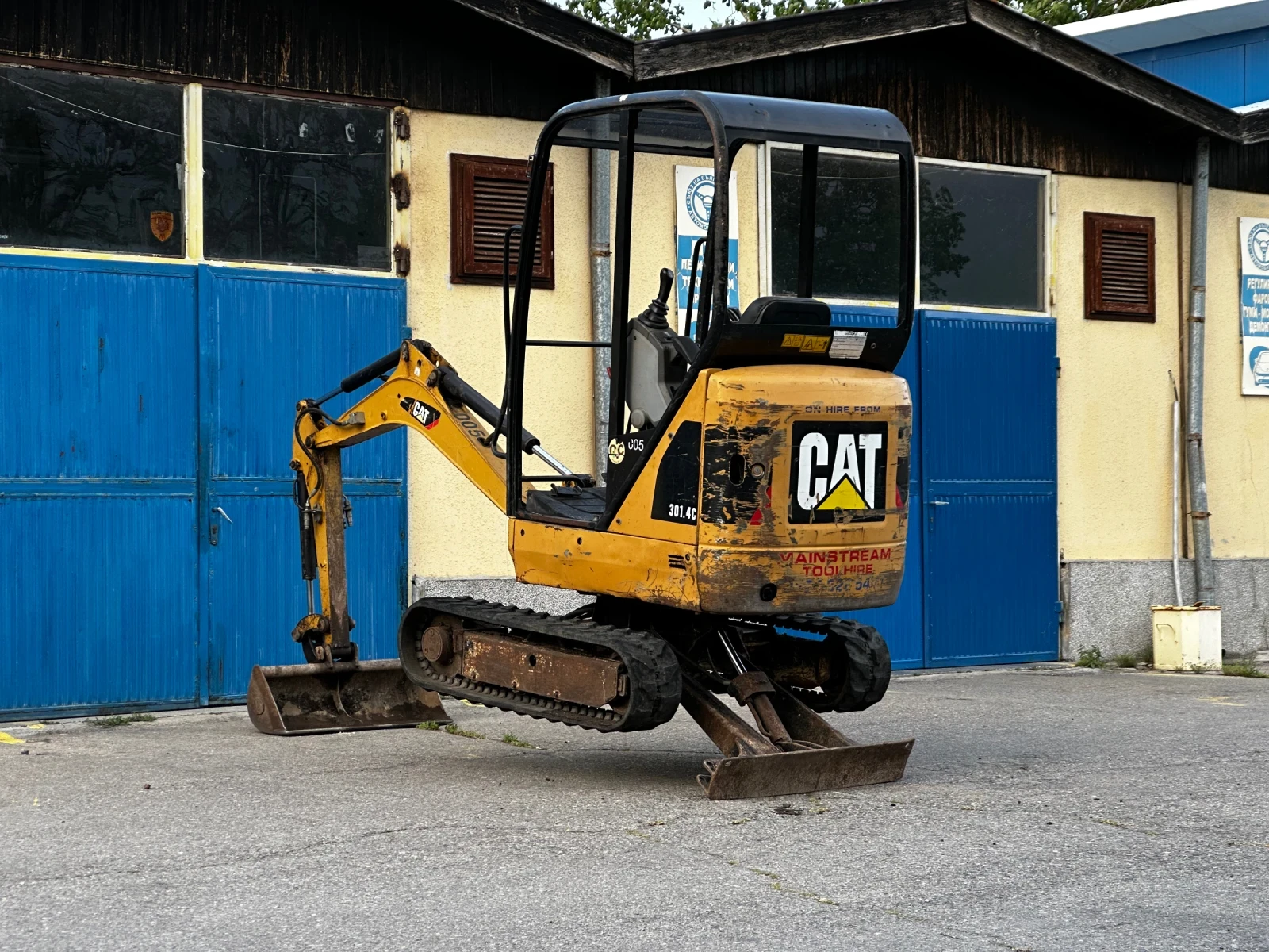 Багер Cat 301.4C, снимка 4 - Индустриална техника - 54609166