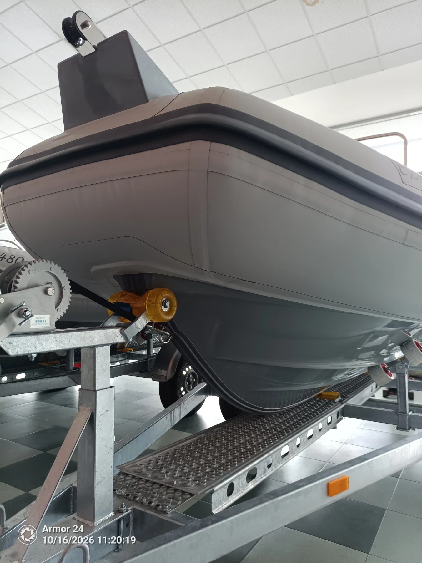 ��������� ����� ��������� ������������ Explorer 480 | Mobile.bg � ����������� 7
