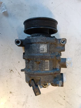 ����� �� �������� �� ��������� �������� 2.0 TDI 5Q0820803F Audi A3