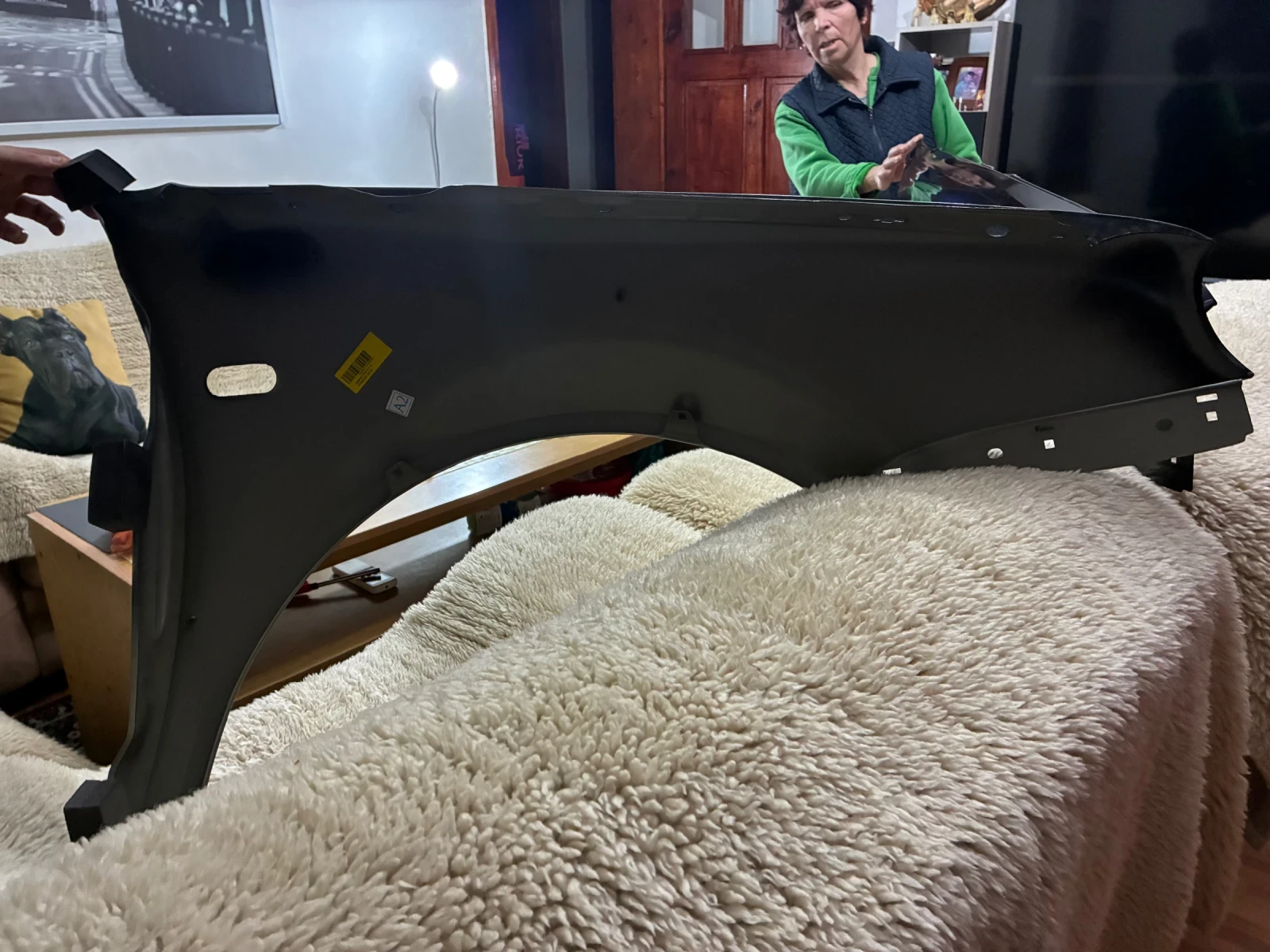 ������� �� ���� 4 | Mobile.bg � ����������� 4