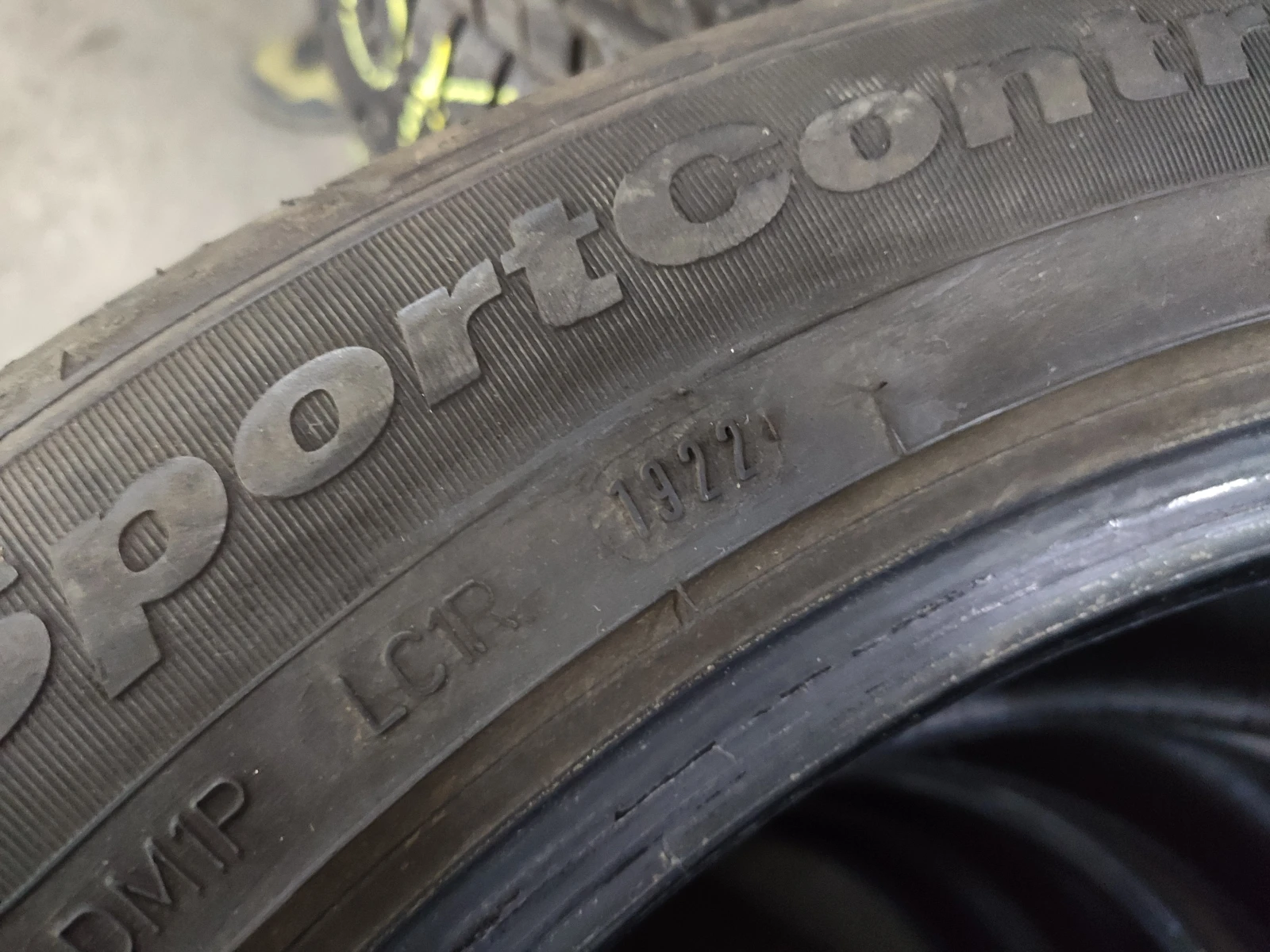 Гуми Летни 235/50R18, снимка 9 - Гуми и джанти - 54655632