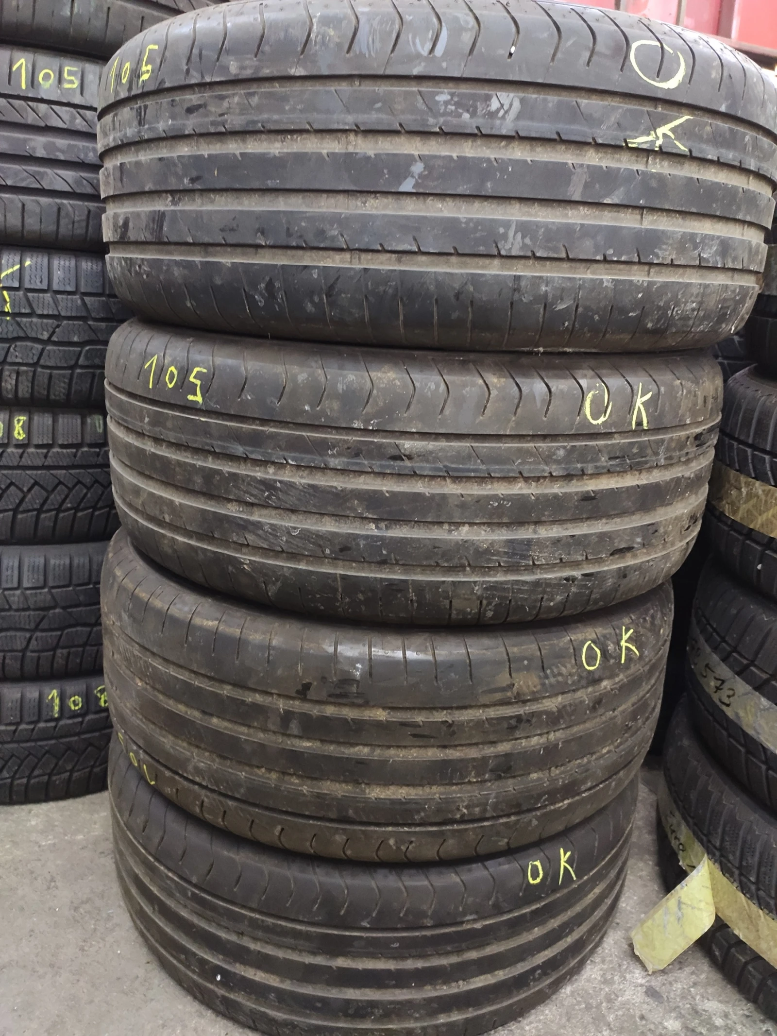Гуми Летни 235/50R18, снимка 5 - Гуми и джанти - 54655632
