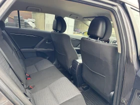 Toyota Avensis, снимка 13