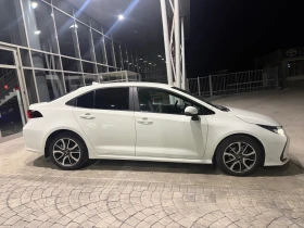 Toyota Corolla Седан/хибрид, снимка 5