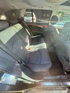 Mercedes-Benz E 220, снимка 6