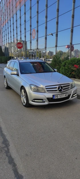 Mercedes-Benz C 200 Фейслифт, биксенон, парктроници, кожа, подгрев , снимка 5