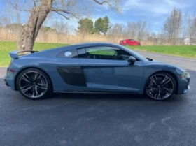 Обява за продажба на Audi R8 V10 performance * CARFAX * АВТО КРЕДИТ ~ 295 999 лв. - изображение 1