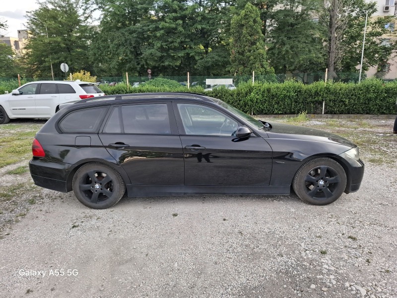 BMW 320, снимка 14 - Автомобили и джипове - 46041708