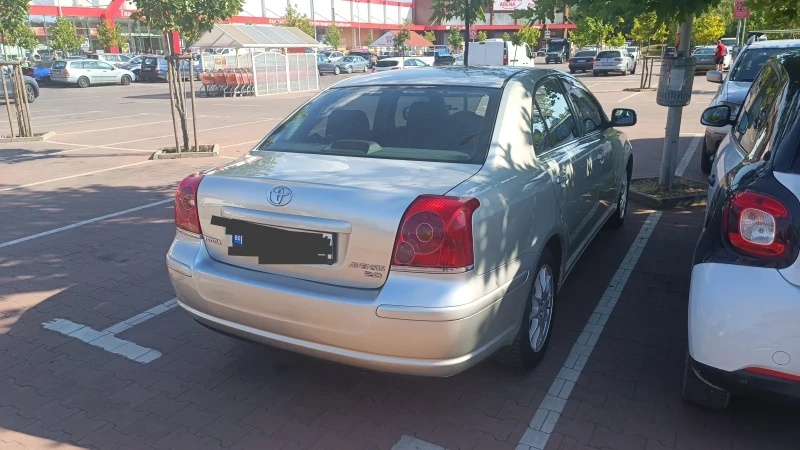 Toyota Avensis, снимка 7 - Автомобили и джипове - 47837165