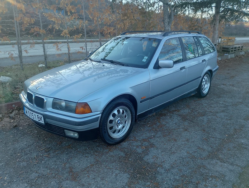 BMW 318, снимка 1 - Автомобили и джипове - 48376883