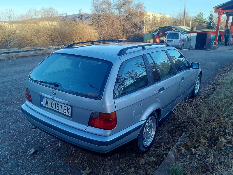 BMW 318, снимка 4 - Автомобили и джипове - 48376883