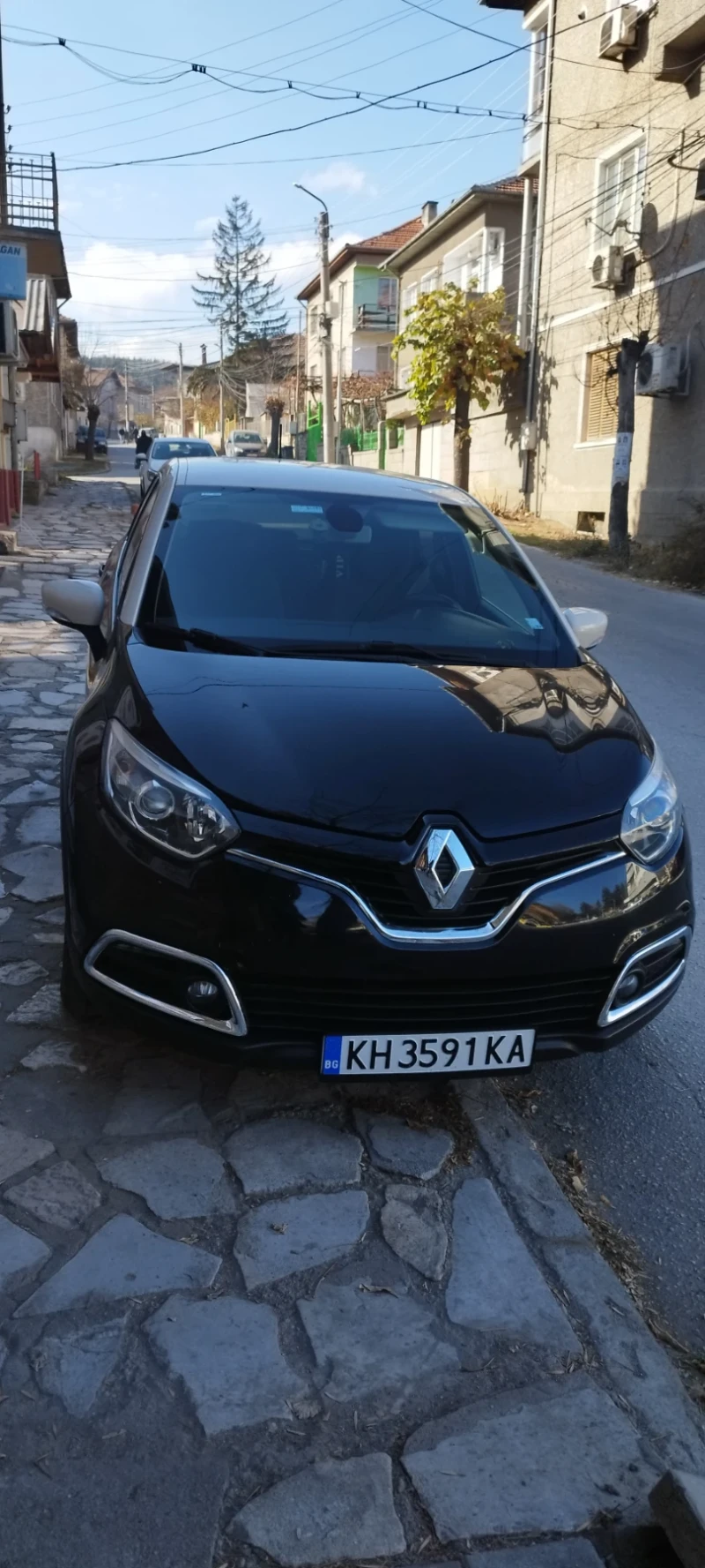 Renault Captur, снимка 2 - Автомобили и джипове - 49226628