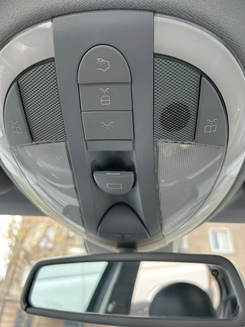 Mercedes-Benz E 320 3.2 CDI, снимка 5 - Автомобили и джипове - 53156204