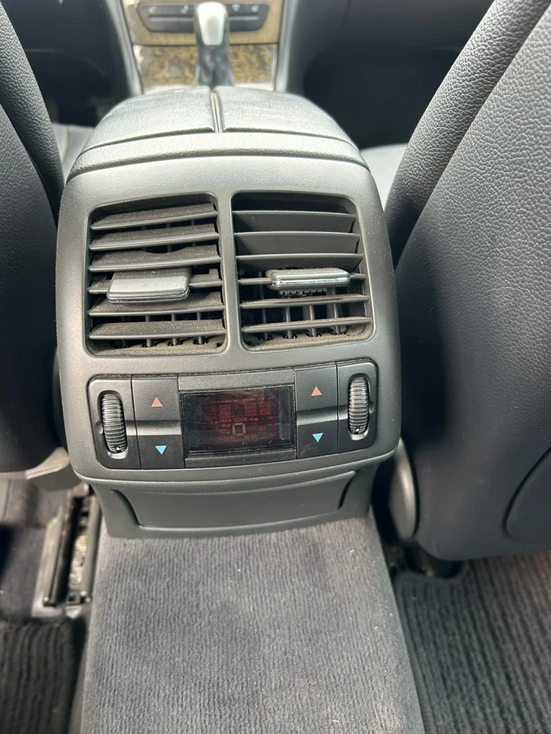 Mercedes-Benz E 320 3.2 CDI, снимка 7 - Автомобили и джипове - 53156204