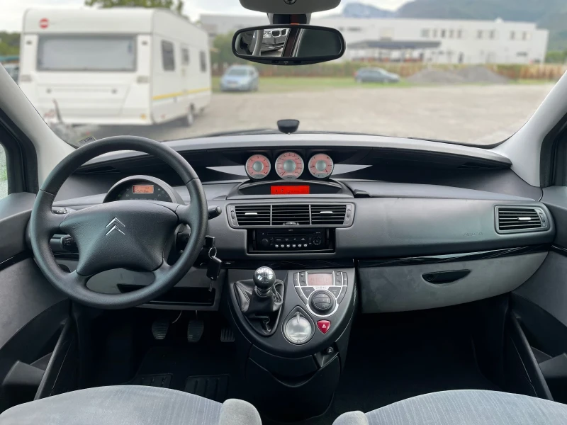 Citroen C8 2.0 HDI 2009г, снимка 12 - Автомобили и джипове - 52328199