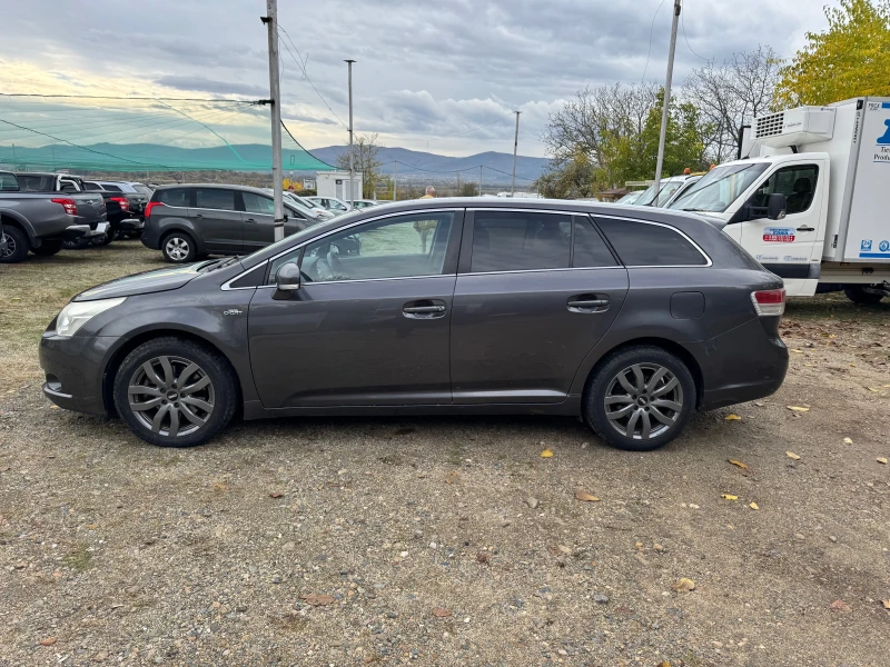 Toyota Avensis, снимка 8 - Автомобили и джипове - 52348150