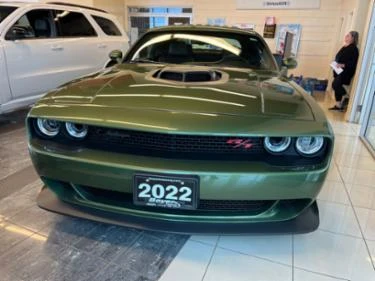 Dodge Challenger  Scat Pack 392 Widebody * * CARFAX * * АВТО КРЕДИТ - изображение 2