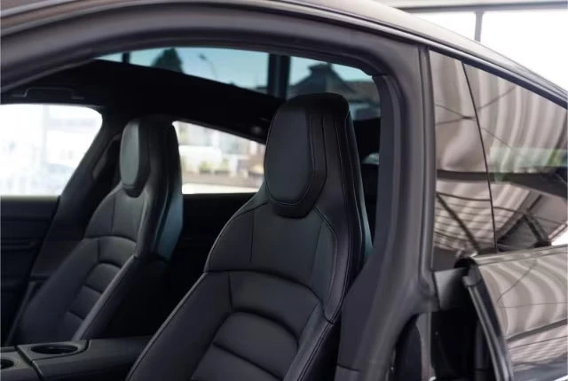 Porsche Taycan 4S/571HP/360/PANO/4X4/93kWh/AMBIENT/825v | Mobile.bg   15