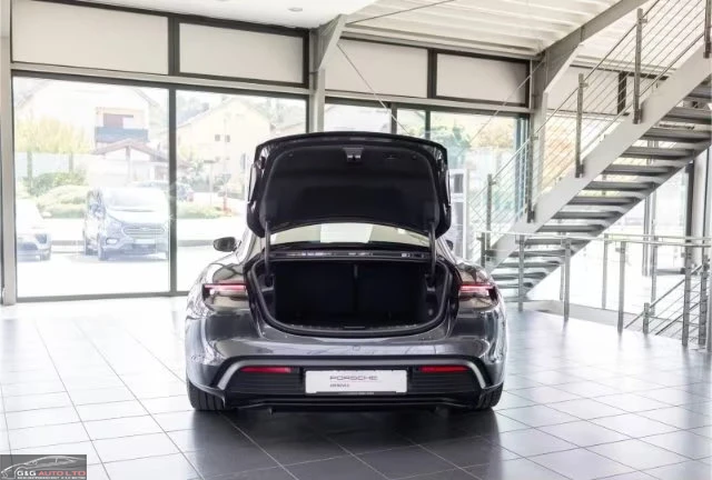 Porsche Taycan 4S/571HP/360/PANO/4X4/93kWh/AMBIENT/825v - изображение 9