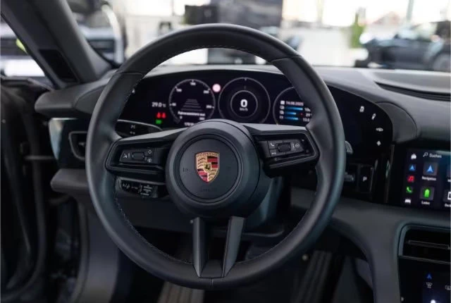 Porsche Taycan 4S/571HP/360/PANO/4X4/93kWh/AMBIENT/825v | Mobile.bg   11