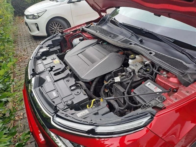 Citroen C4 Shine, снимка 5 - Автомобили и джипове - 53975000