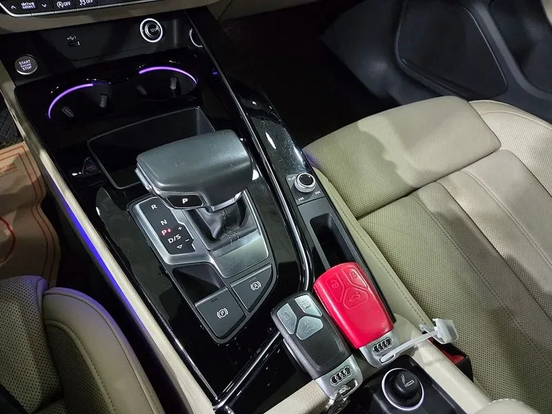 Audi A5 2020* FACELIFT* S-LINE* ОБДУХ* КРАЙНА ЦЕНА, снимка 13 - Автомобили и джипове - 54127664