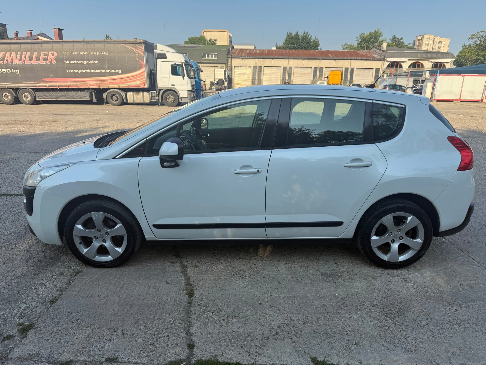 Peugeot 3008 1.6HDI - изображение 4