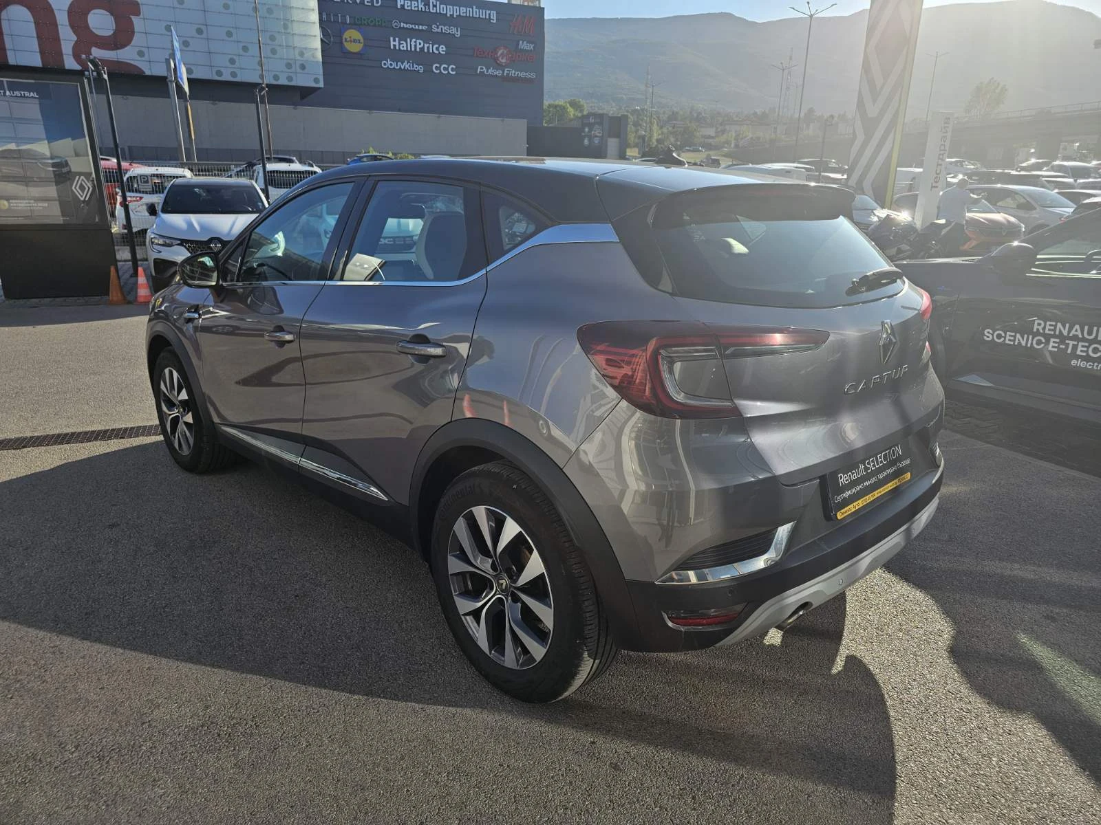 Renault Captur 1.0 TCe 100 LPG - изображение 4