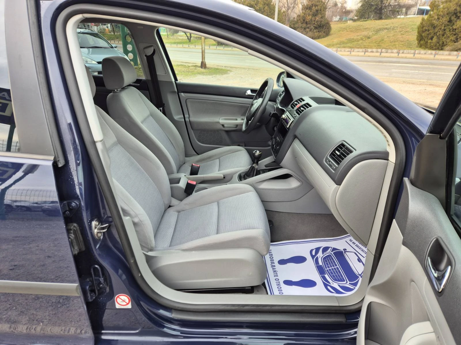 VW Golf 1.4i - изображение 10