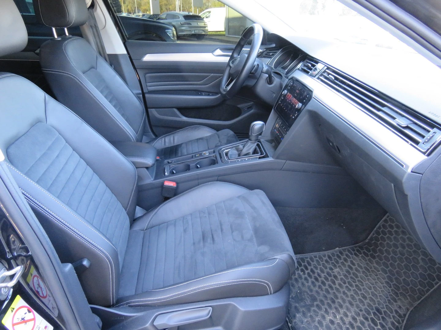 VW Passat Elegance 2.0 TDI SCR DSG | Mobile.bg � ����������� 6