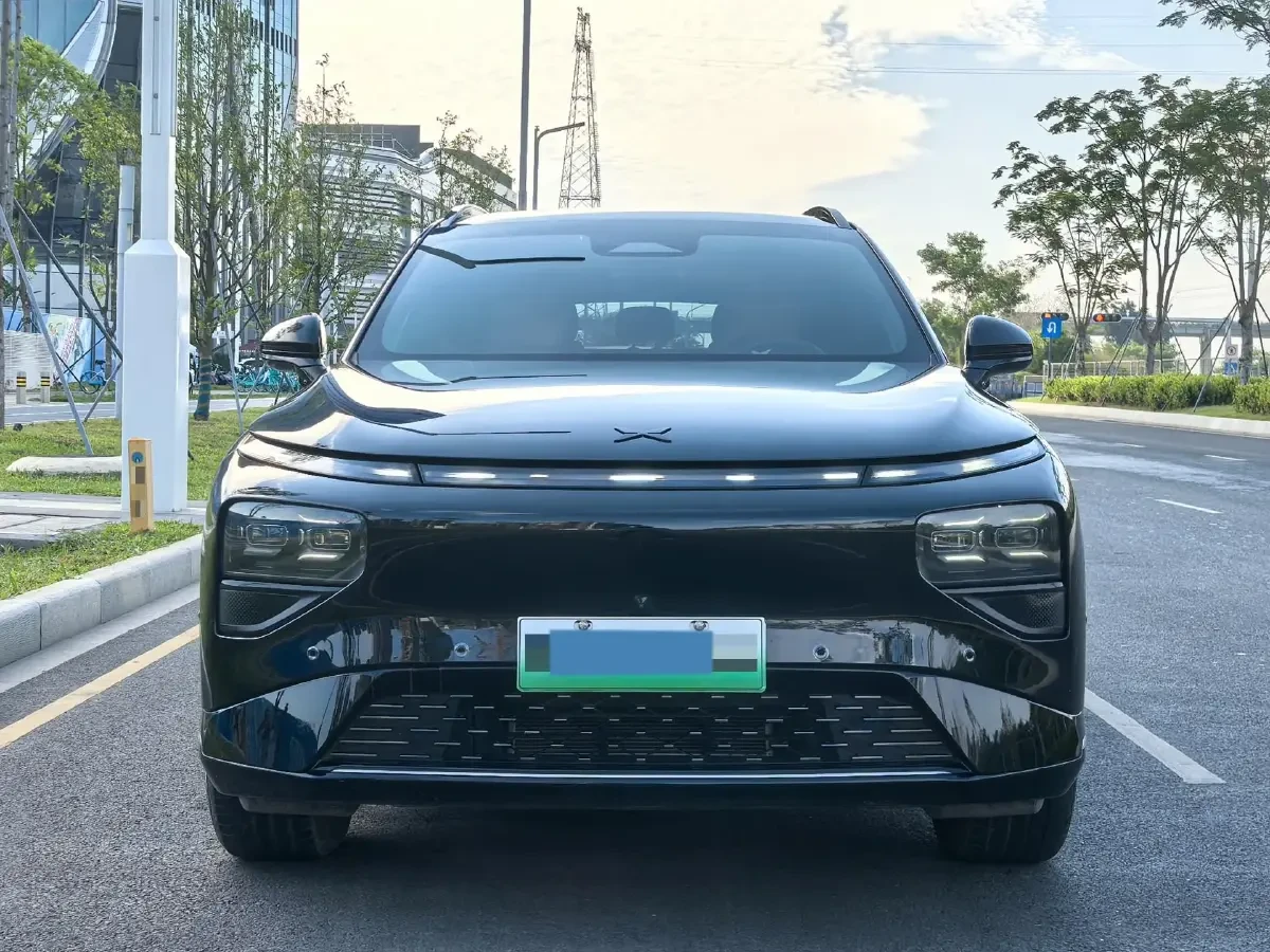 Xpeng G9 2024 98kWh 530 km | Mobile.bg � ����������� 2