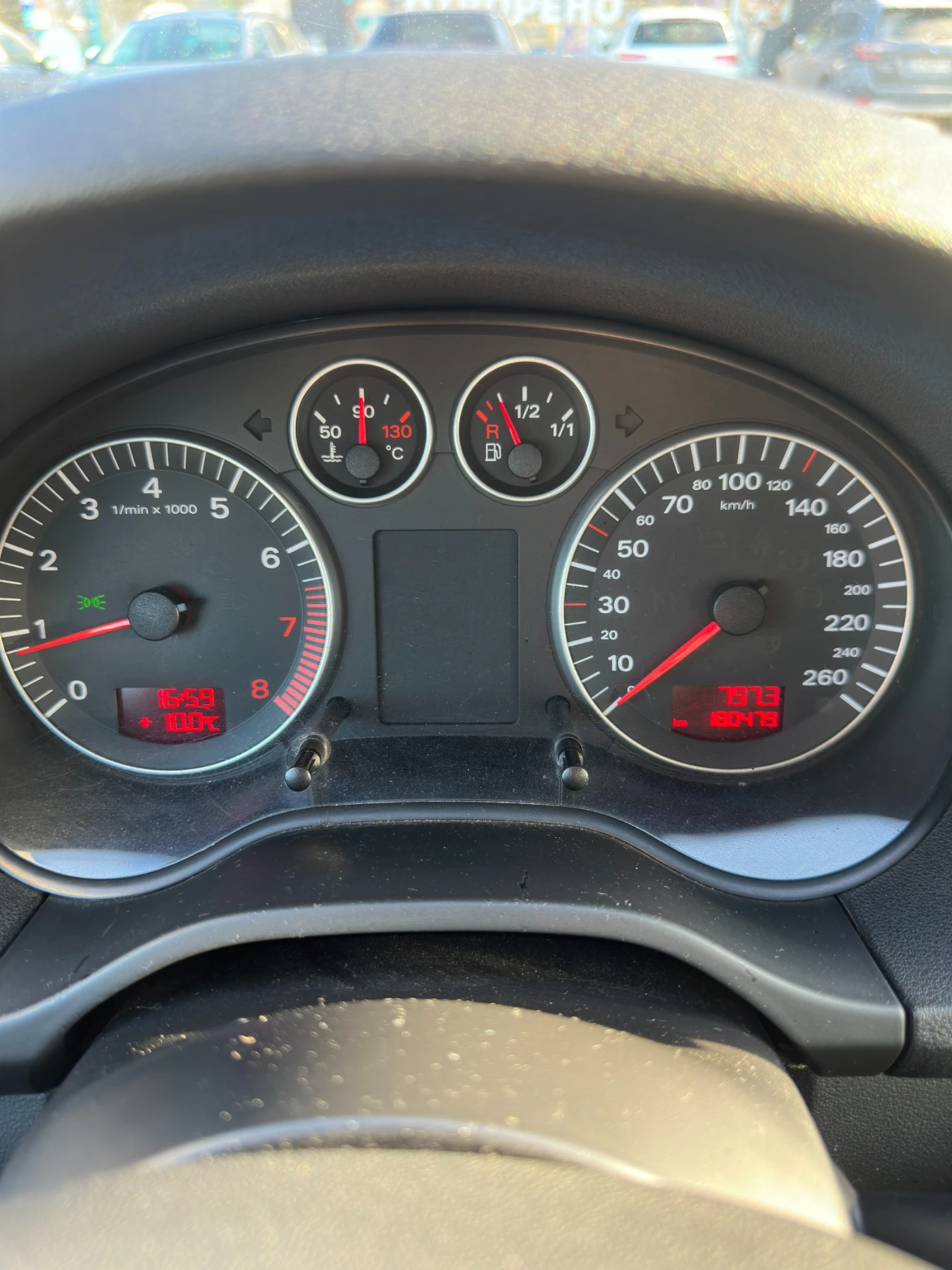 Audi A3 2.0 FSI, снимка 9 - Автомобили и джипове - 53875809