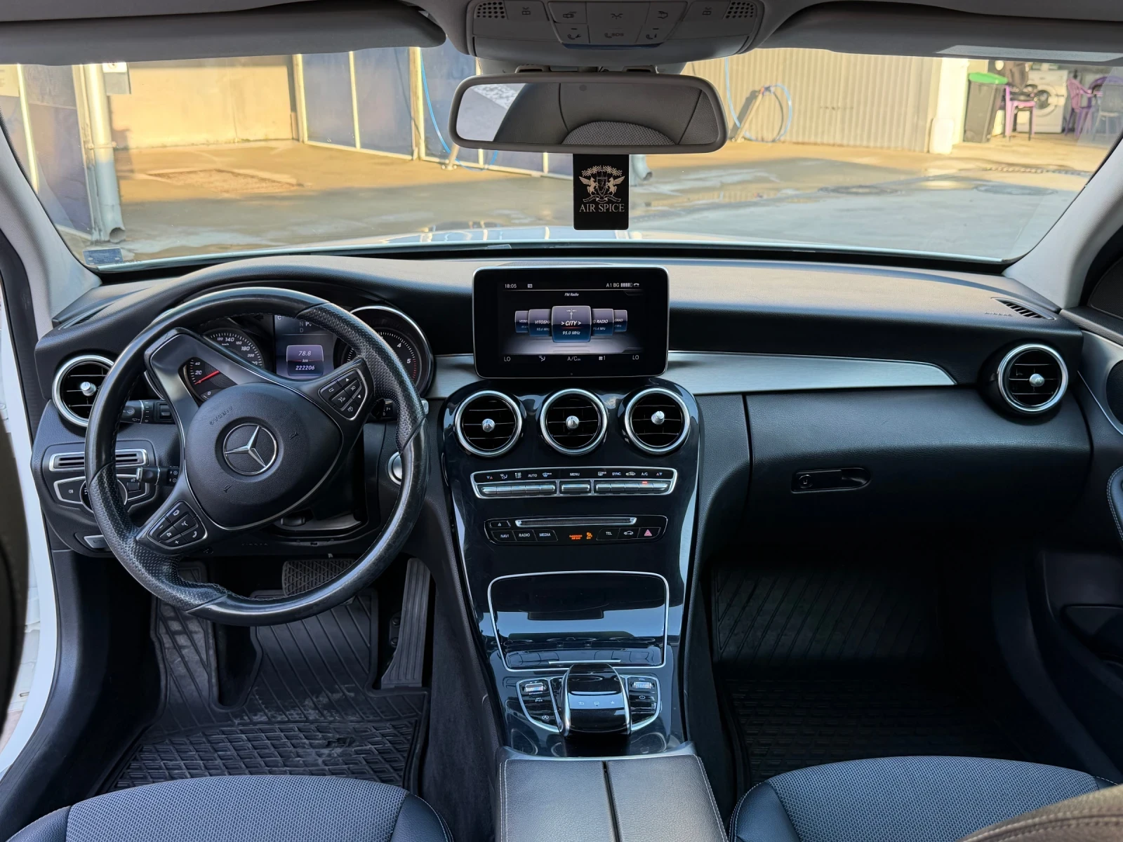Mercedes-Benz C 220 Panorama , снимка 9 - Автомобили и джипове - 54391820