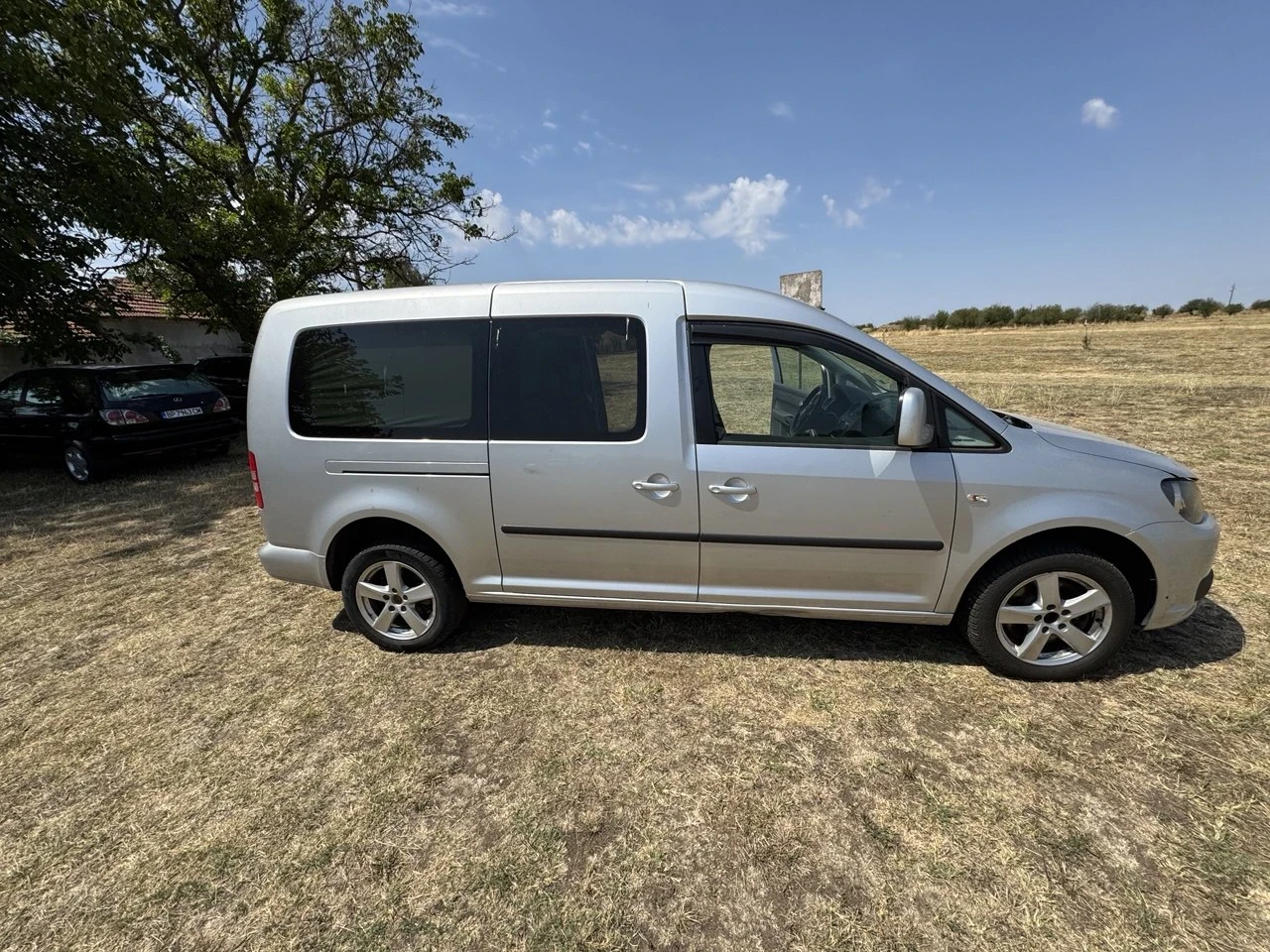 VW Caddy, снимка 7 - Автомобили и джипове - 54658087
