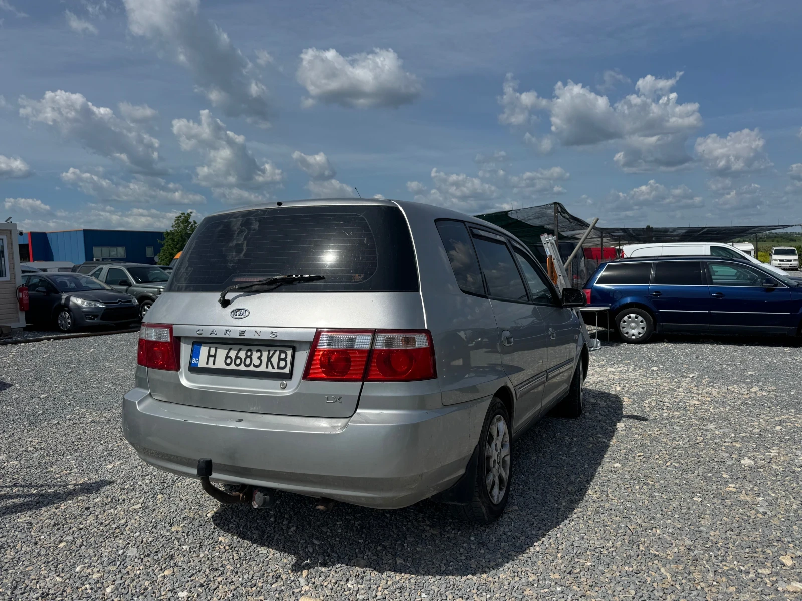 Kia Carnival, снимка 5 - Автомобили и джипове - 54670407