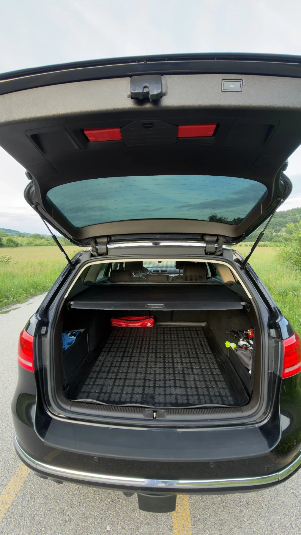 VW Passat 2.0TDI, снимка 6 - Автомобили и джипове - 54671862