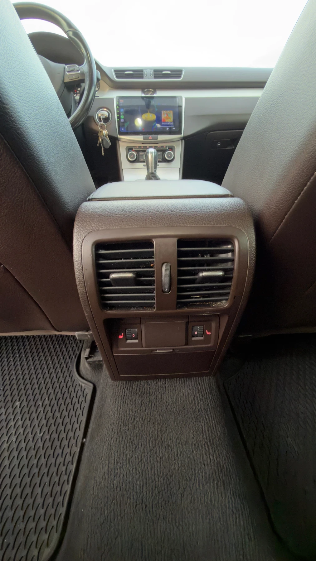 VW Passat 2.0TDI, снимка 11 - Автомобили и джипове - 54671862