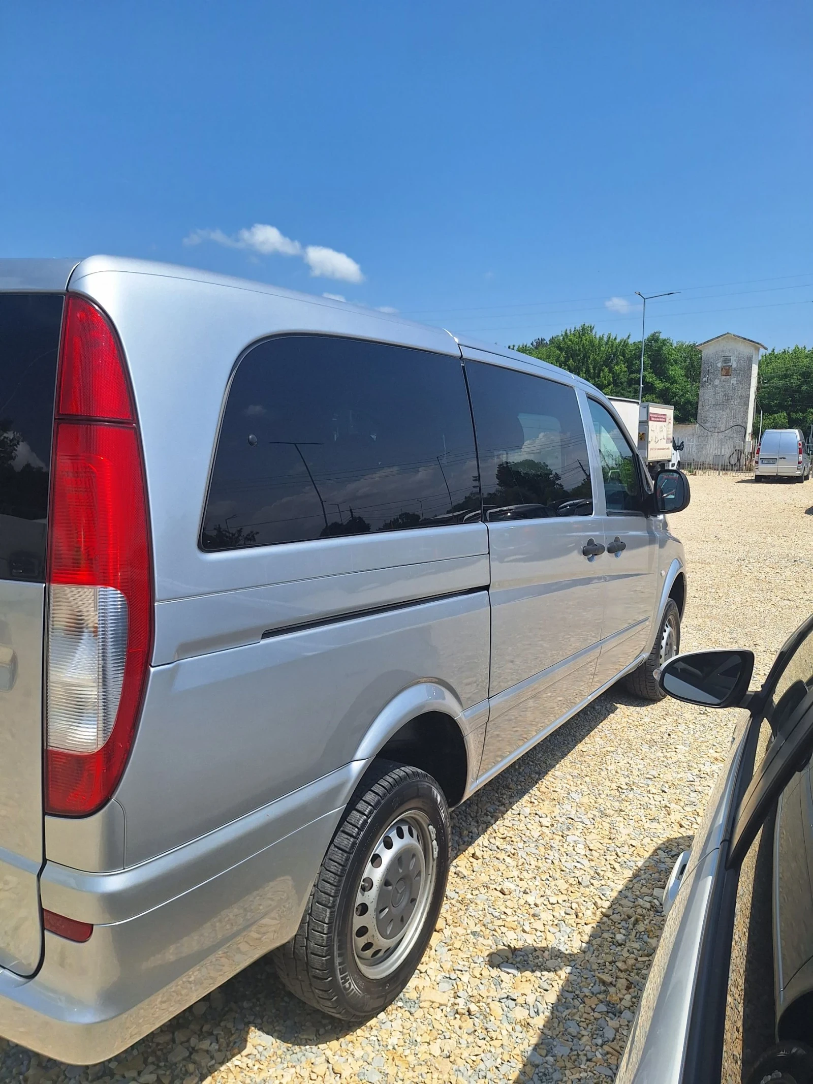 Mercedes-Benz Viano 2.2цди150к.с.автомат4х4.На ход от Швейцария.На 130, снимка 7 - Автомобили и джипове - 54797739
